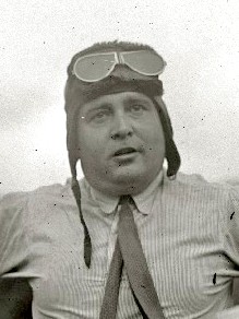 Juan de la Cierva, aeródromo de Lasarte, 1930.jpg