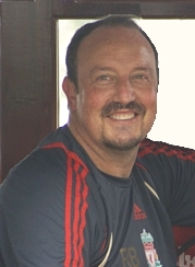 Archivo:Rafael Benitez 2009 Asia Tour (closer)