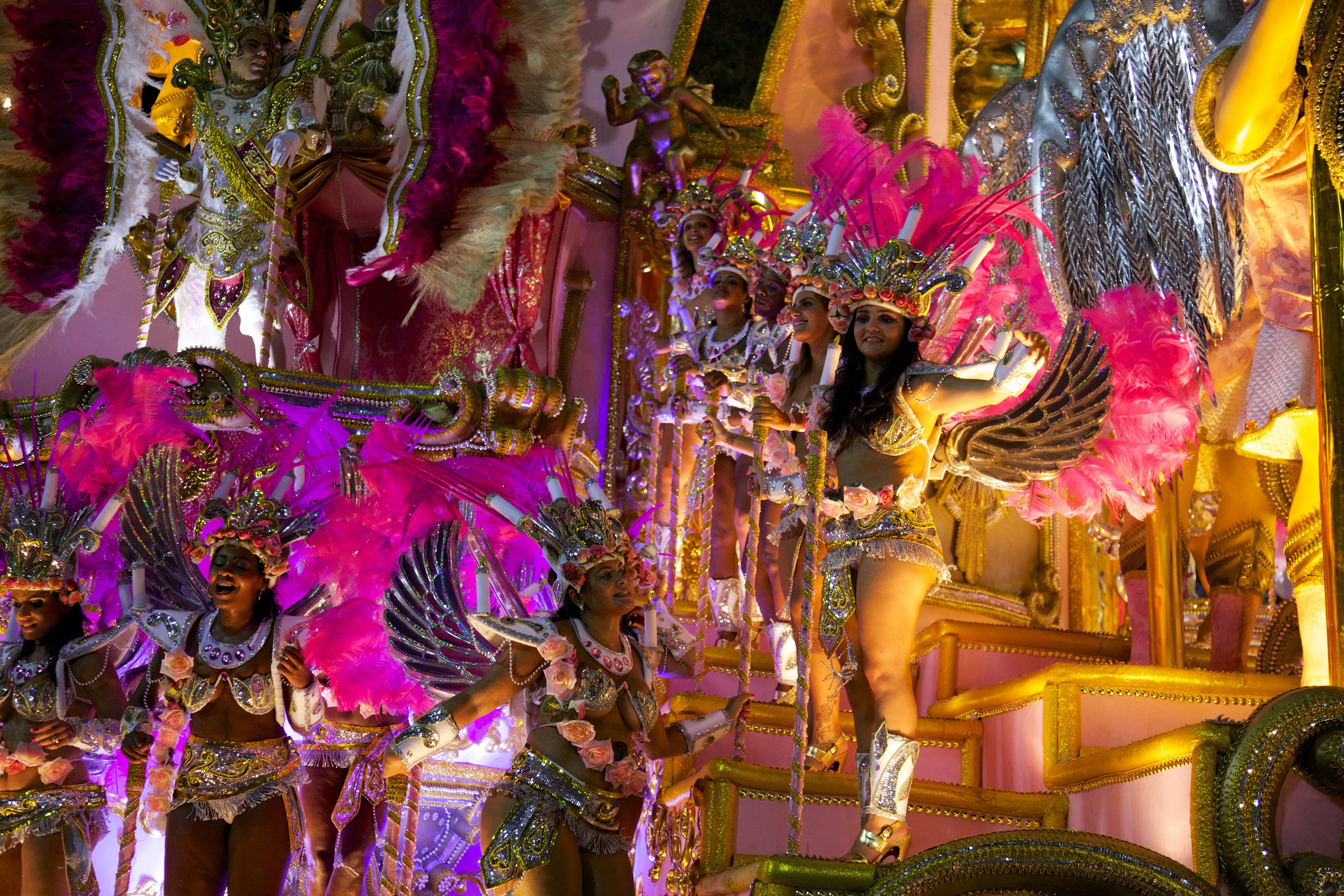 Carnaval 2014 - Rio de Janeiro (12973844805).jpg