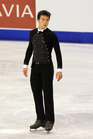 Patrick Chan at 2009 Skate Canada (2).jpg