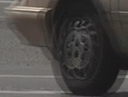 Archivo:Interlaced video frame (car wheel)