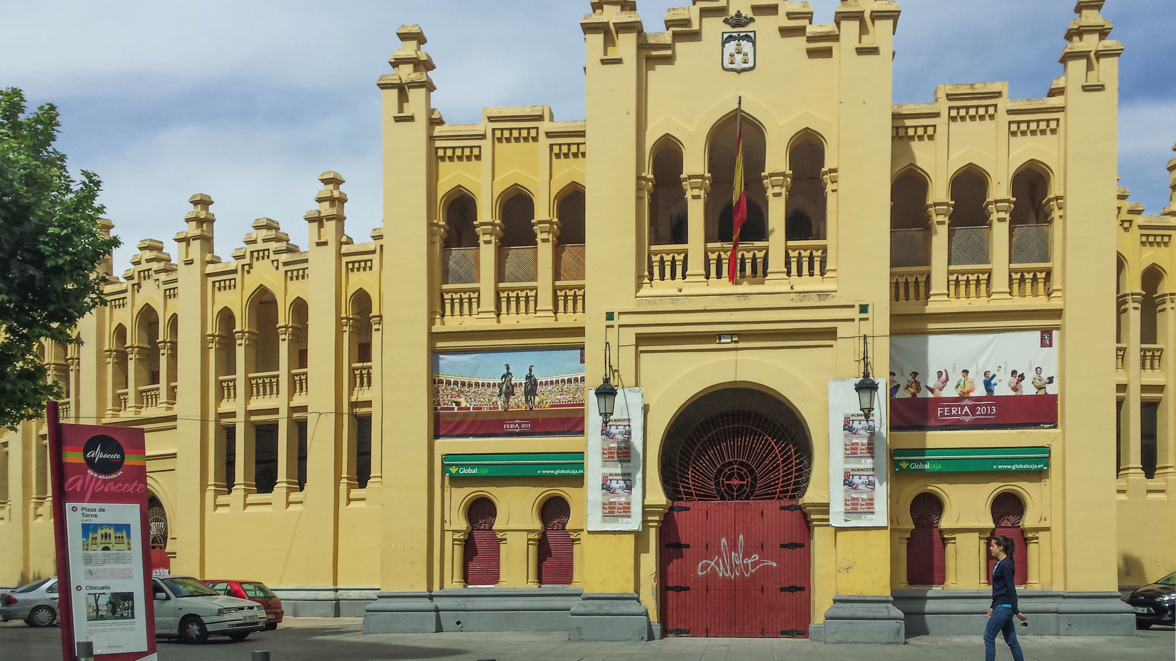 Puerta Principal de la Plaza de toros de Albacete. 2.jpg