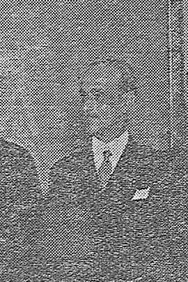 Archivo:1928-04-27, La Voz, En el Círculo de la Amistad (cropped) Adolfo Lozano Sidro