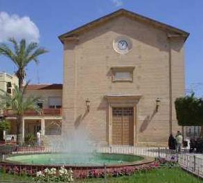 Archivo:Iglesia de San Miguel Arcángel, en Pulpí (Almería, España)