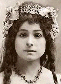 Archivo:Alexandra David-Néel, also know as Louise Eugenie Alexandrine Marie David 19th century (cropped)