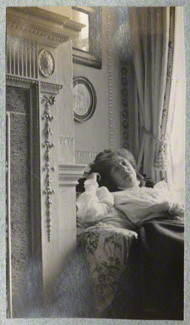 Lady Ottoline Morrell - Photograph of Ethel Sands - 1909.jpg