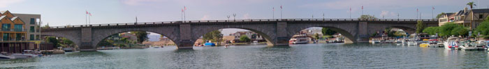 Archivo:Lake Havasu City London Bridge