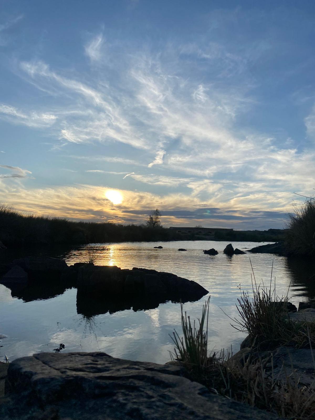 Río Tozo, cerca del embalse de Carmonilla (Torrecillas de la Tiesa).jpg