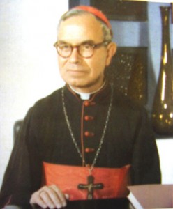 Cardenal José Salazar López.jpg