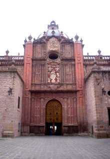 Archivo:Catedral fachada poniente (Morelia)