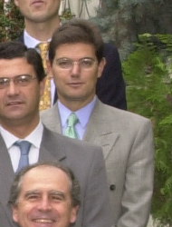 Archivo:(Catalá) Juan José Lucas Jiménez junto a los integrantes de la Comisión General de secretarios de Estado y subsecretarios. Pool Moncloa. 17 de octubre de 2001 (cropped)