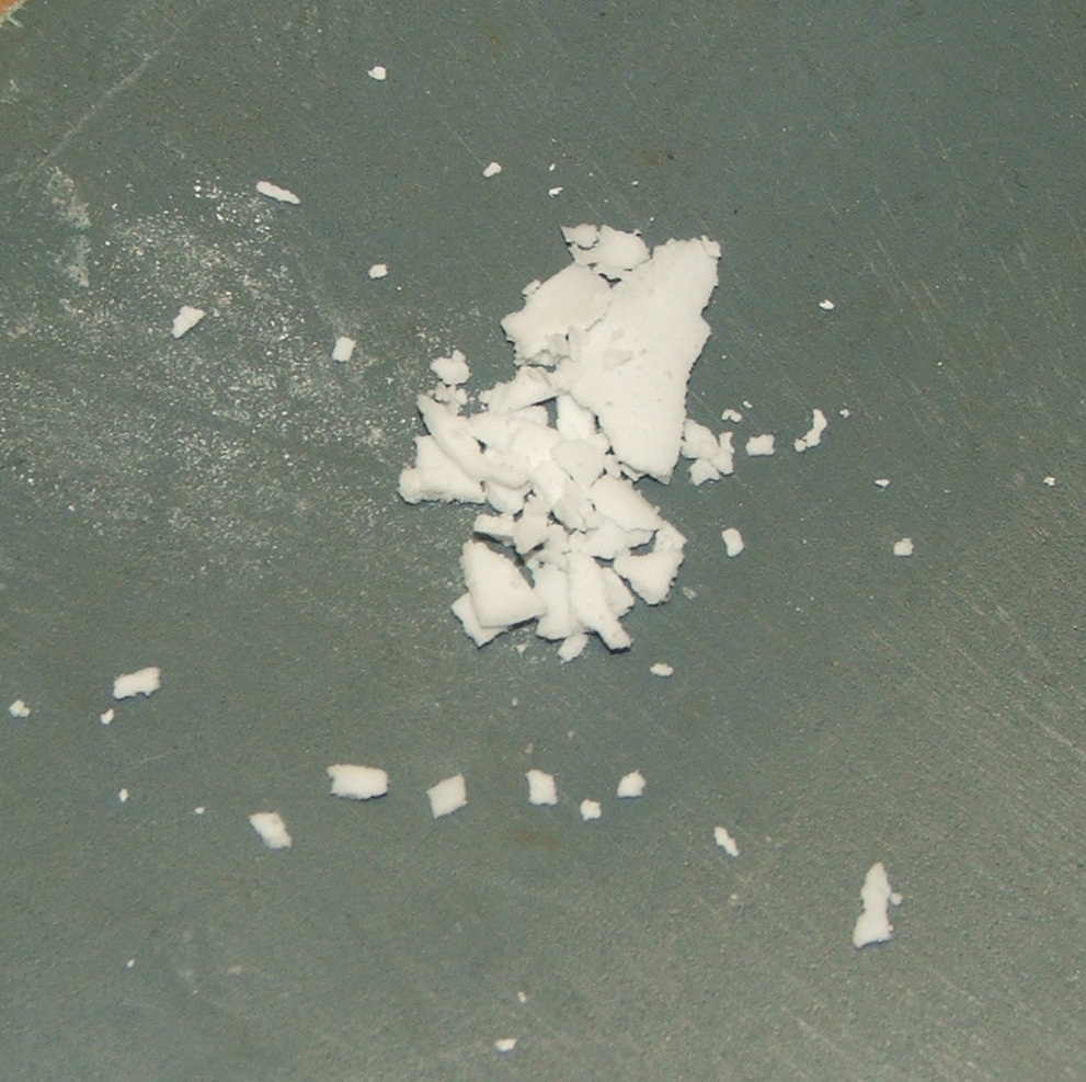 Dicalcium phosphate.JPG
