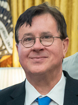 Jeremy Swift on March 20, 2023 in the Oval Office of the White House - P20230320AS-2576 (cropped).jpg