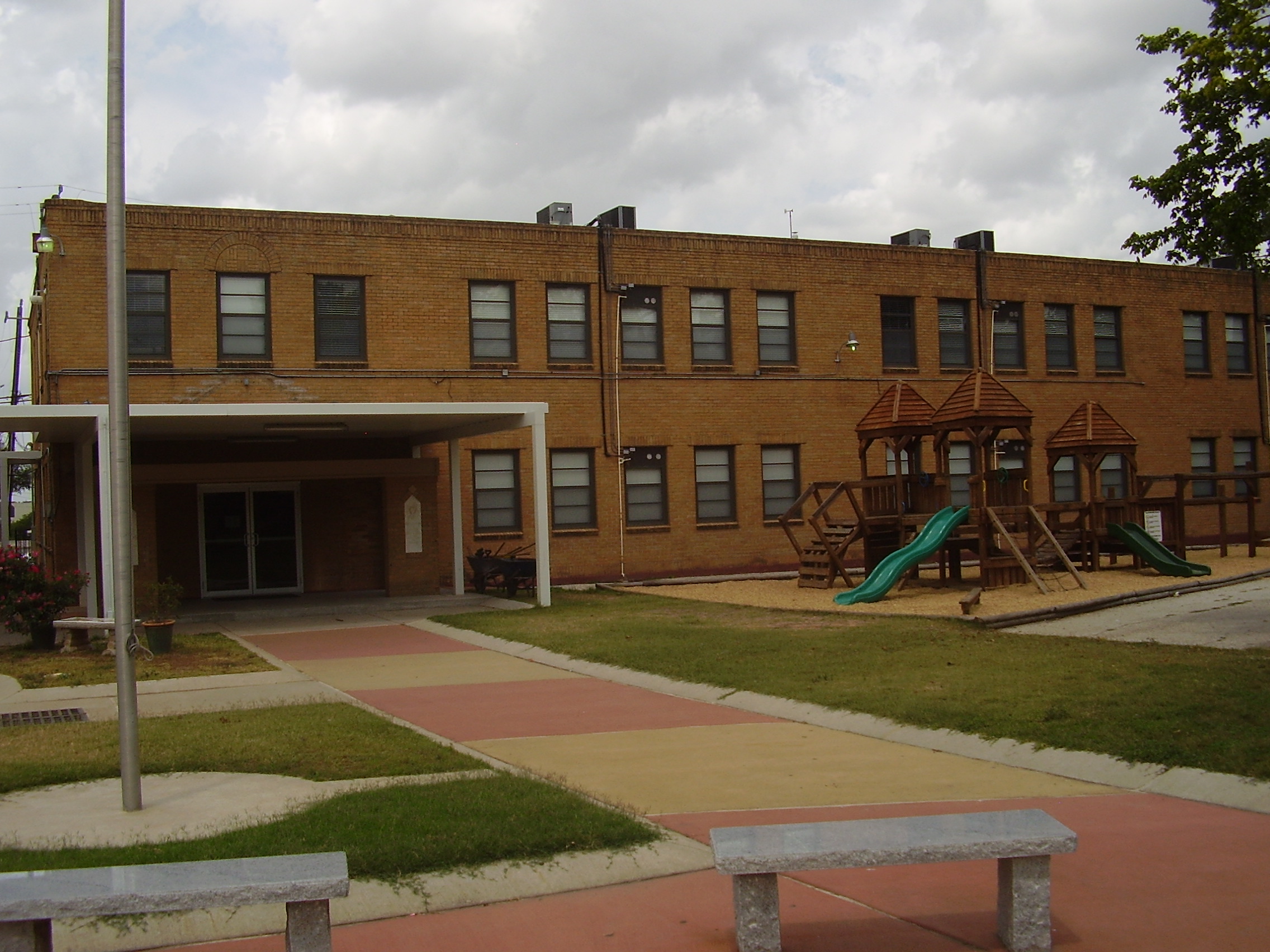 OLGHoustonSchool.JPG