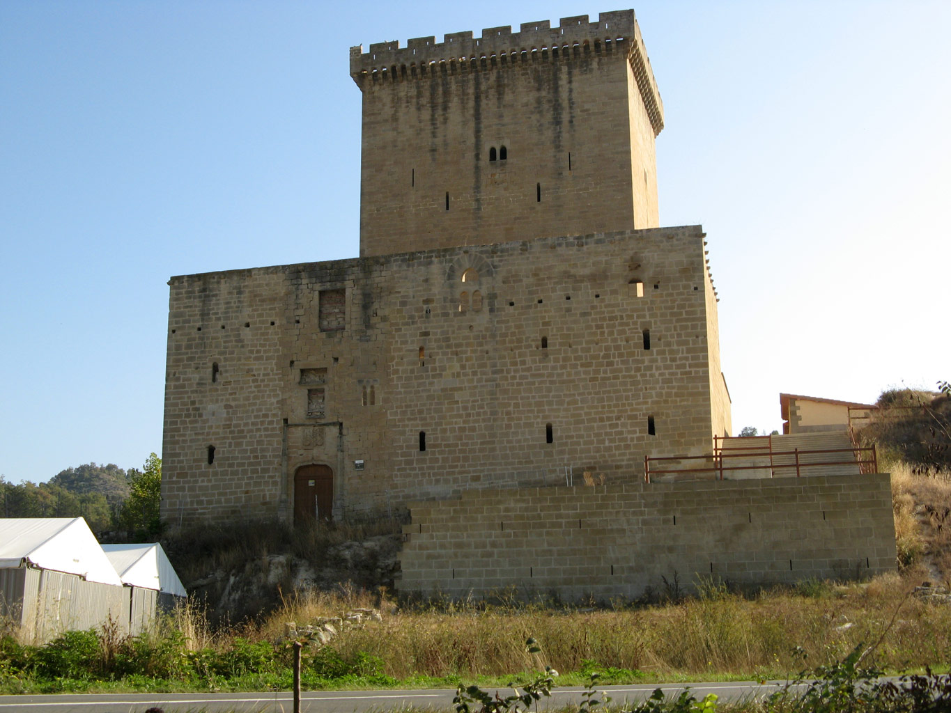 RI-51-0005123 Torre del Condestable 008.jpg