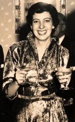Archivo:Consuelo Salgar de Montejo