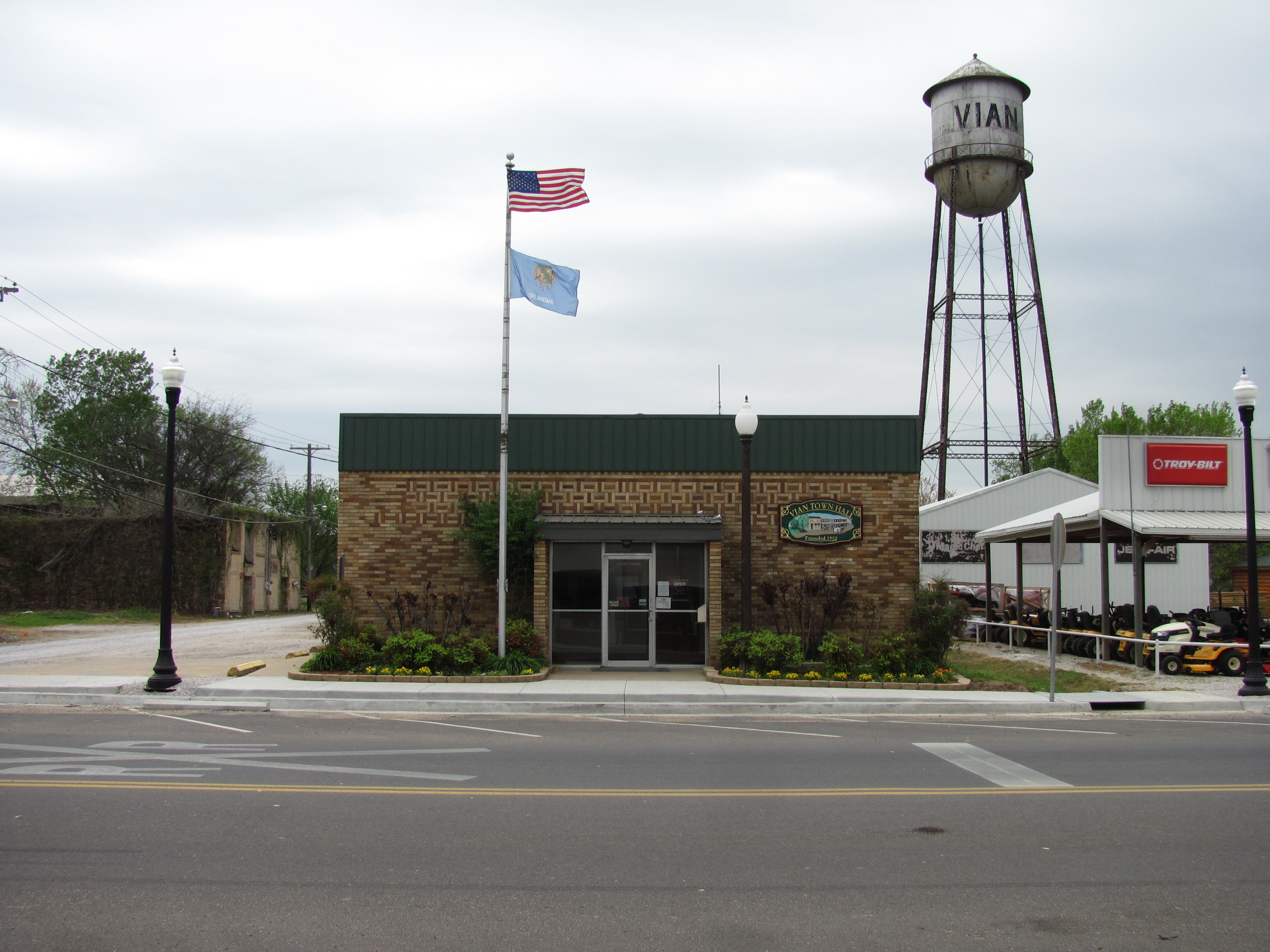 Archivo Vian Town Hall, Vian Oklahoma