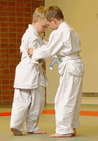 Archivo:Judo children