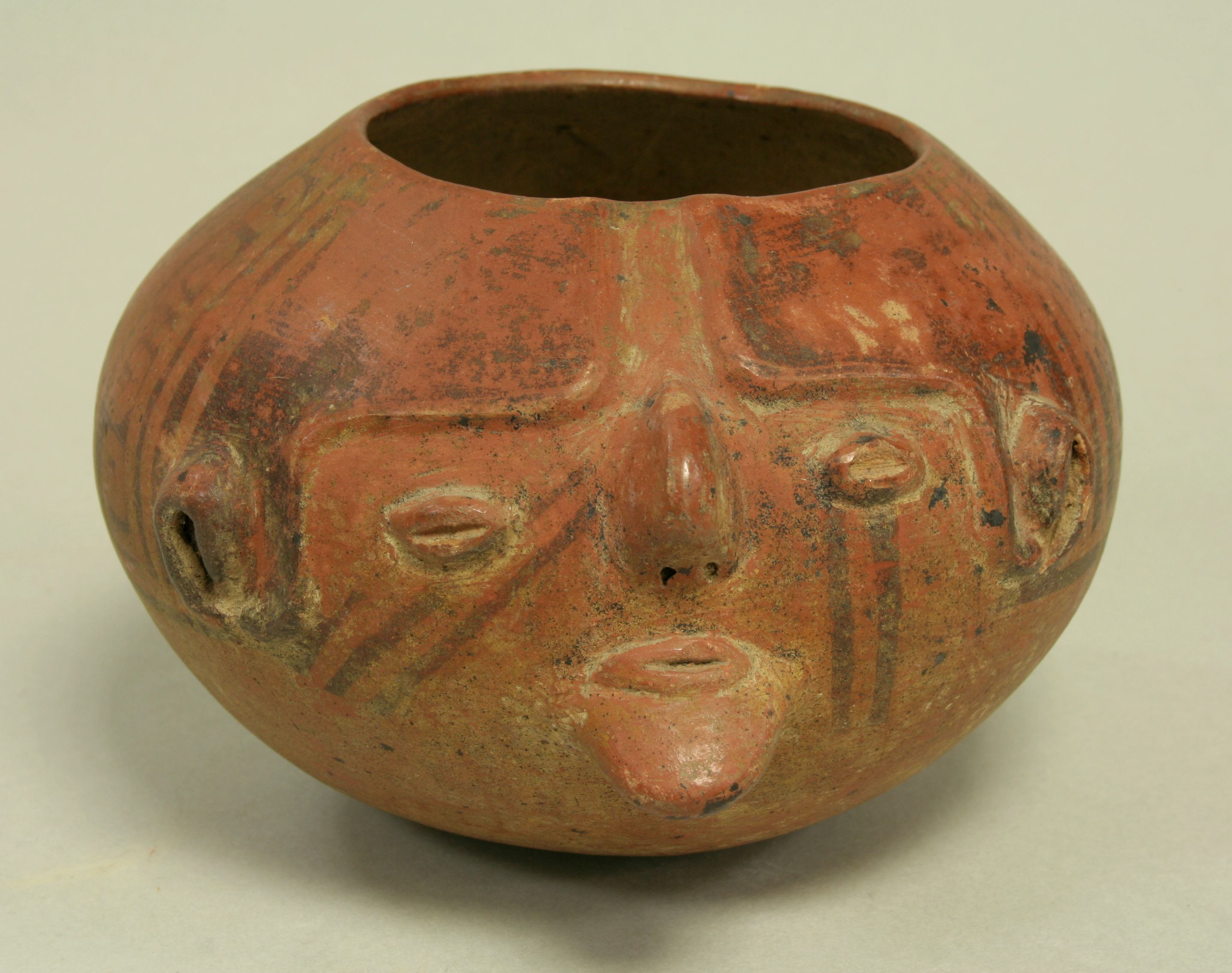 Bowl with Face MET 1980.34.41.jpg