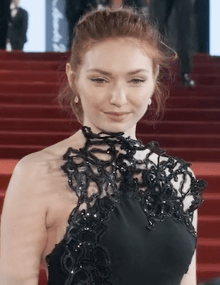 Eleanor Tomlinson para Niños