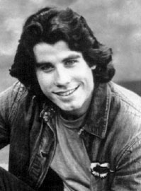 Archivo:John Travolta 1976 (cropped)