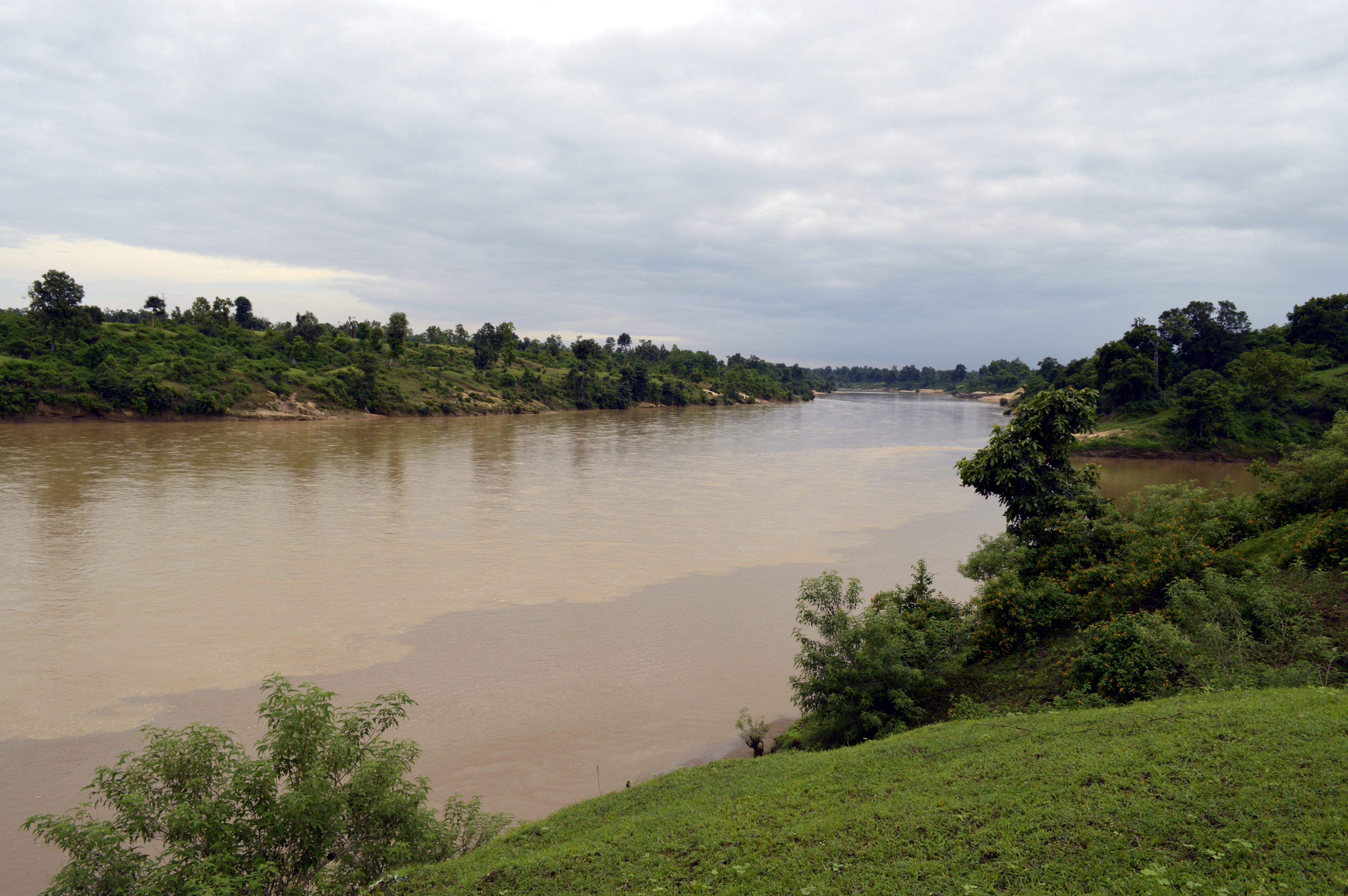 Son River, Umaria district, MP, India.jpg