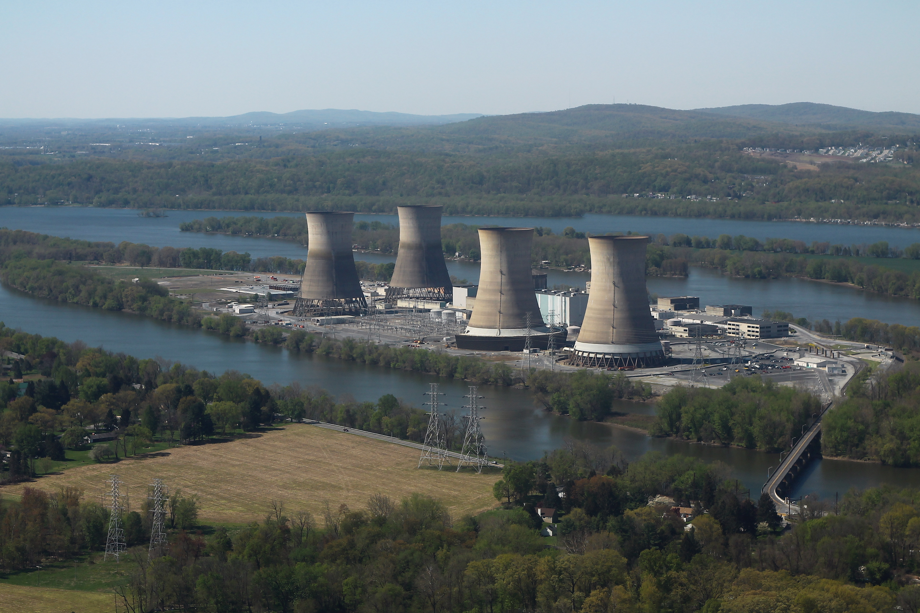 Three Mile Island Nuclear Generating Station (51142893665).jpg