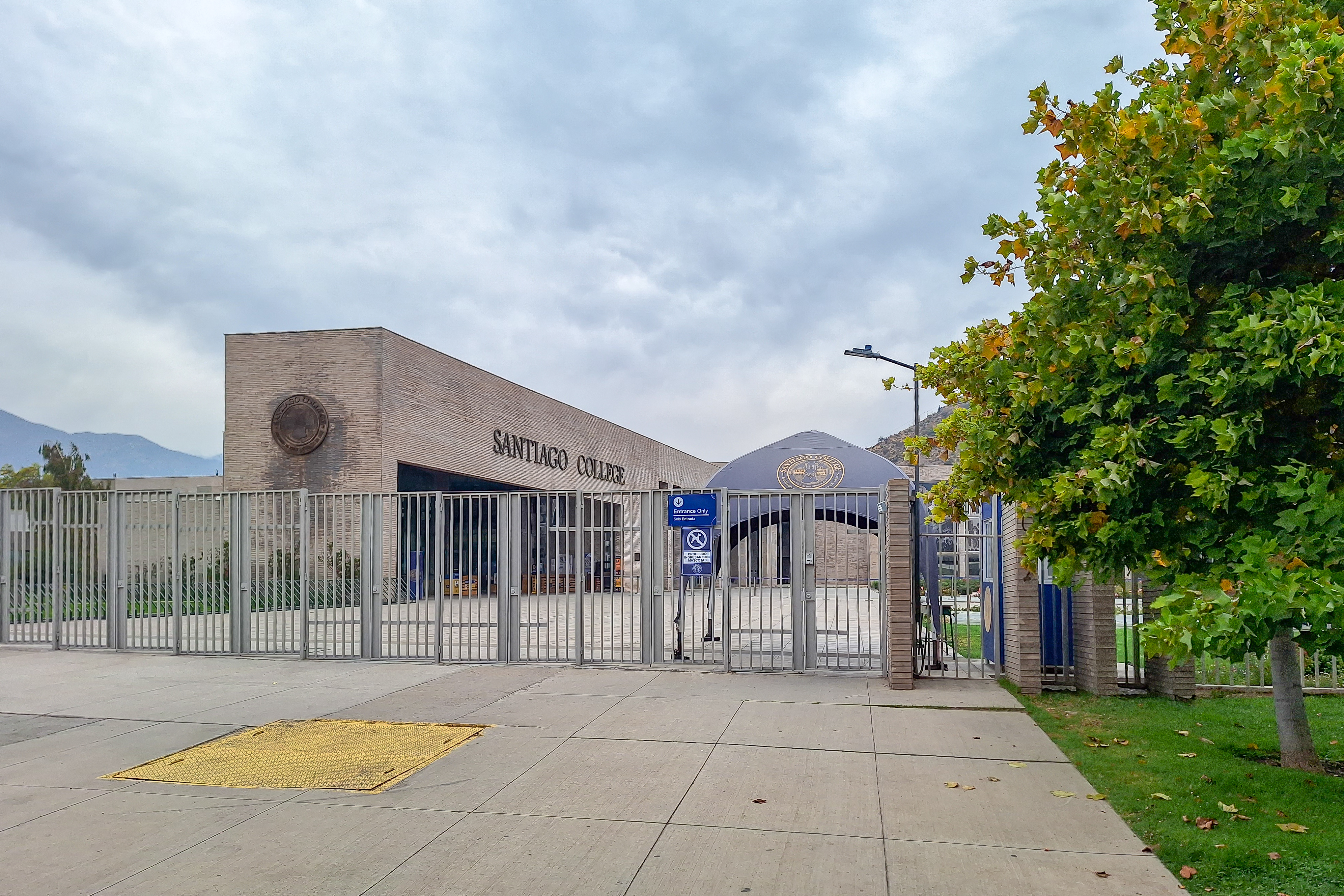 Santiago College, Lo Barnechea, Santiago 20240421 02.jpg