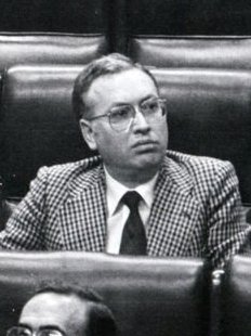 Archivo:(Margallo) Leopoldo Calvo Sotelo en el pleno del Congreso de los Diputados (cropped)