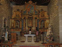 Interior de la ermita de San Martín del Terroso.