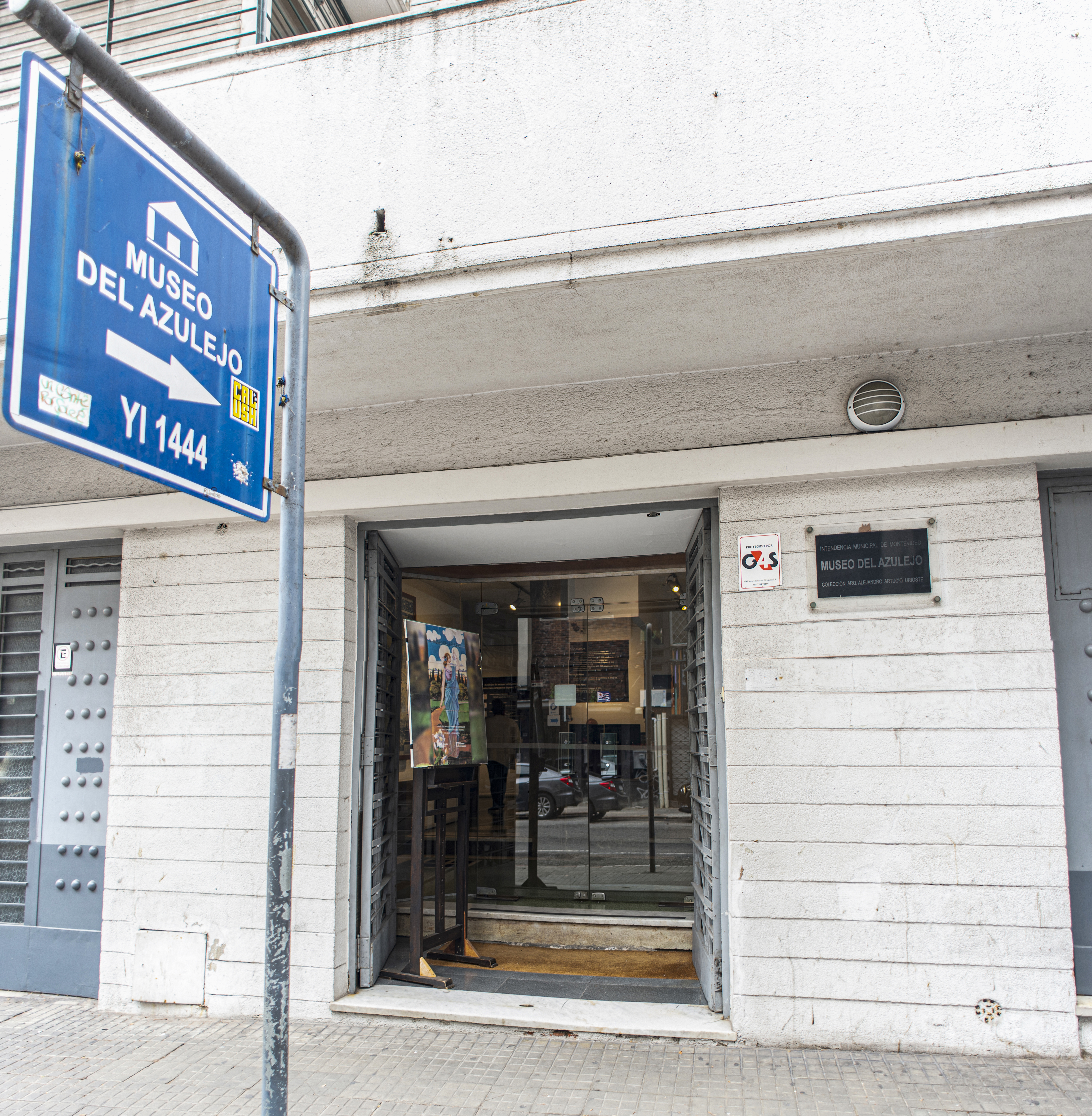 Tile museum Montevideo.jpg