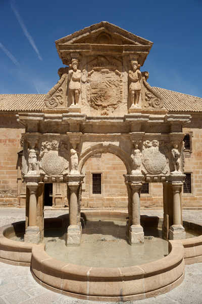 Baeza PM 091566 E.jpg