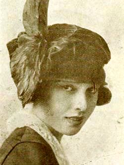 Archivo:Anita Loos - Feb 1919 MPW