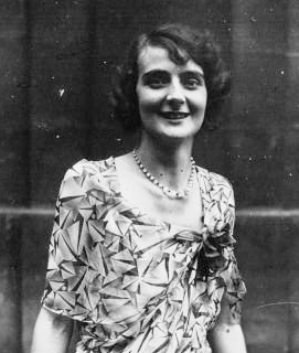 Yvonne Desportes 1930.jpg
