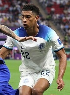Archivo:2022 FIFA World Cup - Bellingham (cropped)