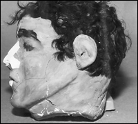 Archivo:Dummy head made by Frank Morris to facilitate his escape from Alcatraz in 1962