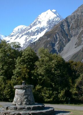 Archivo:Mt cook from hermitage