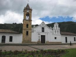Archivo:Iglesia San Bartoleme Apostol