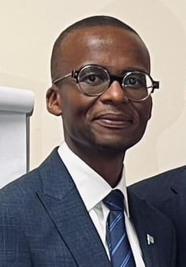 VP Gaolathe (cropped).jpg