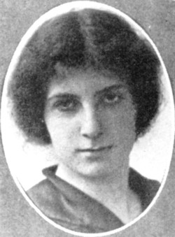 Archivo:1914 Golda in Milwaukee