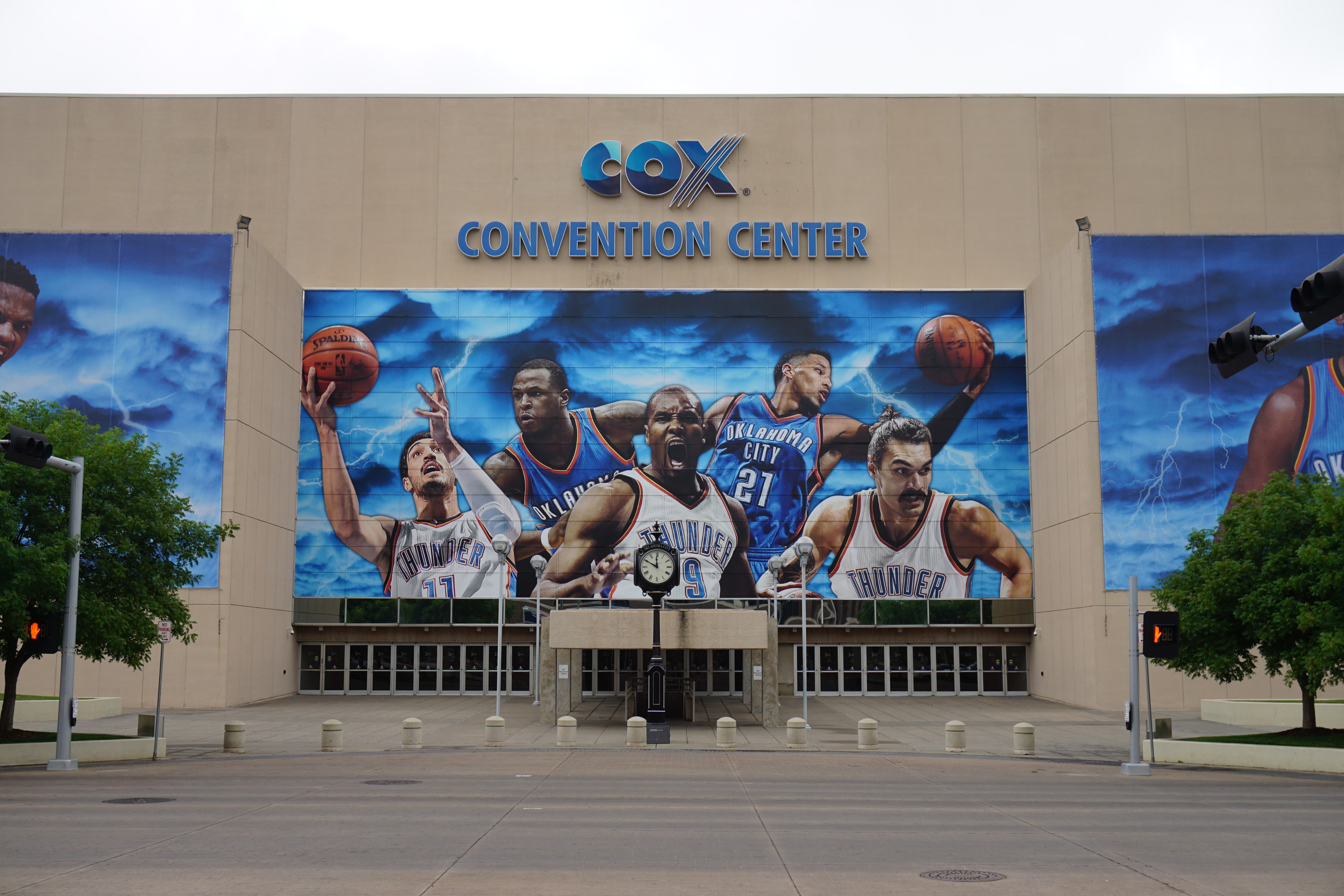 Oklahoma City May 2016 10 (Cox Convention Center).jpg