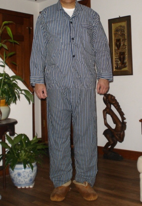 Archivo:Two piece pajamas