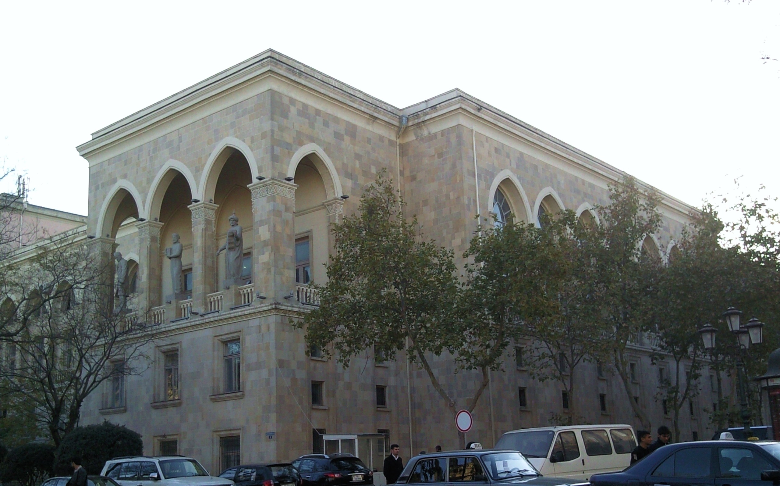 Nizami street-74-Baku.jpg