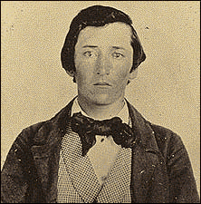 Archivo:Capt William Clarke Quantrill