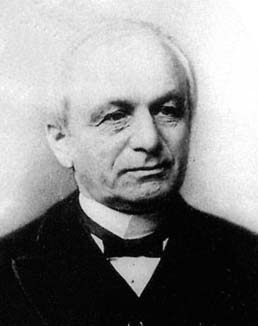 Archivo:Leopold Kronecker (ca. 1880)