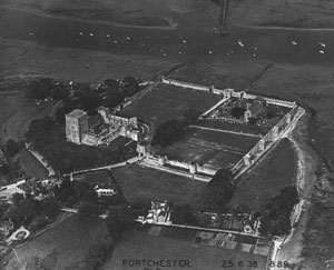Archivo:Aerial photograph of Portchester Castle, 1938