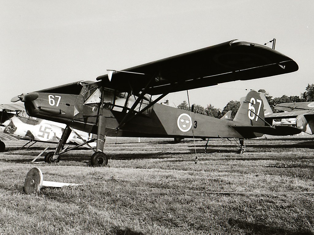 Archivo: Fieseler Fi 156, S 14