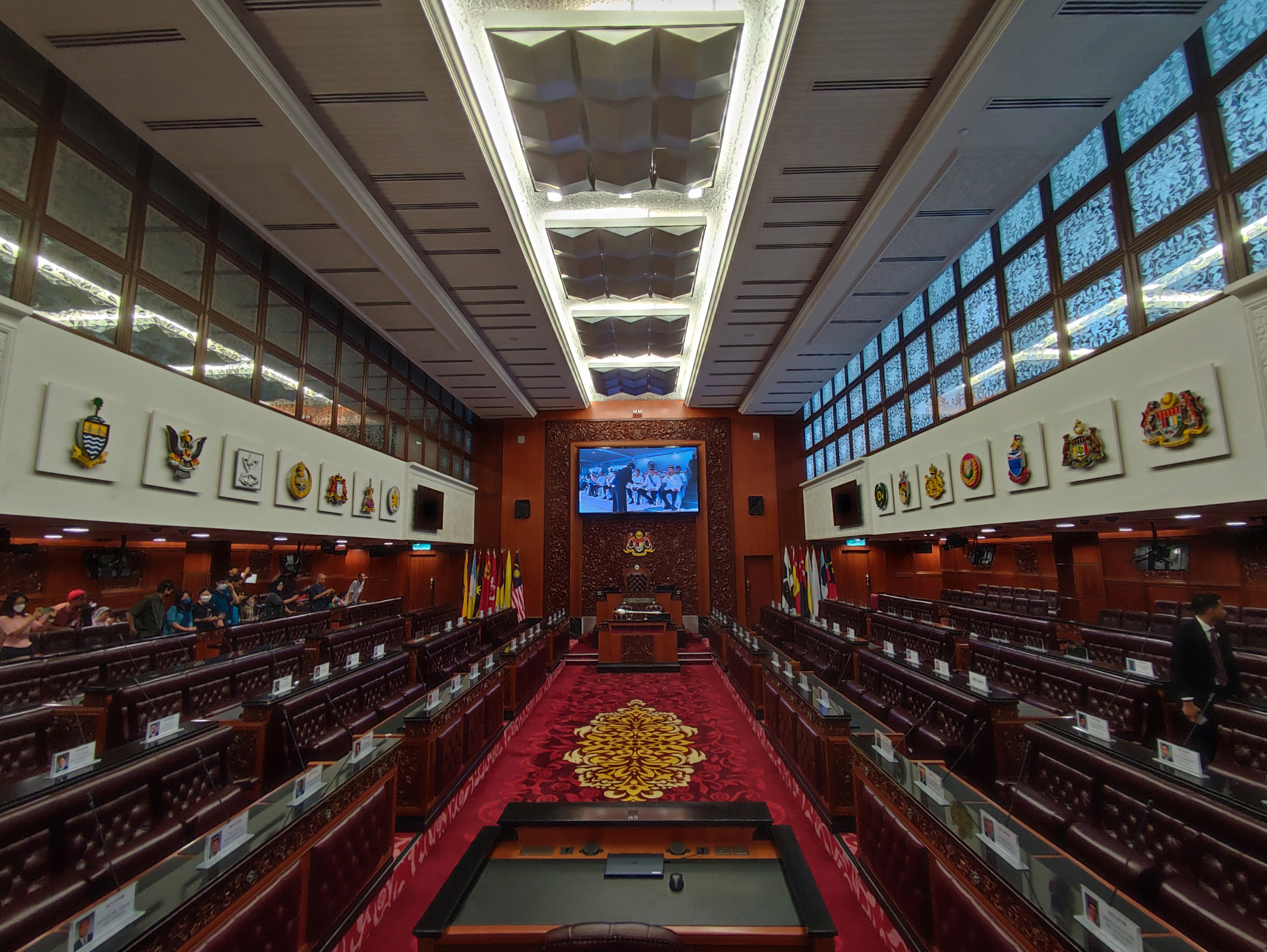 Dewan Negara, Parliament of Malaysia (symmetrical composition).jpg