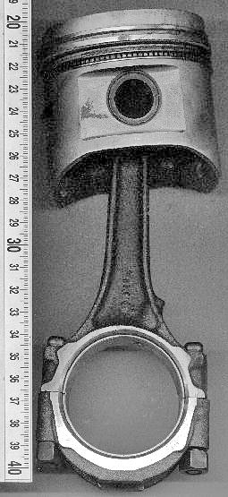 Archivo:Piston and connecting rod
