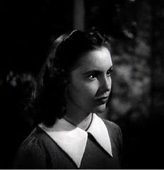 Archivo:Joan Leslie in The Wagons Roll at Night trailer